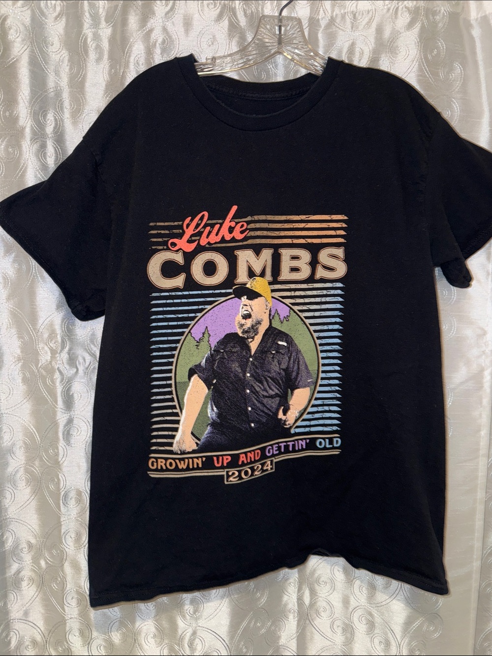 Luke Combs 'Growin' Up and Gettin' Old' 2024 Tour Concert Shirt Adult Size L 🔥G8